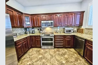 1225 Avondale Lane, West Palm Beach, FL 33409 - Photo 2