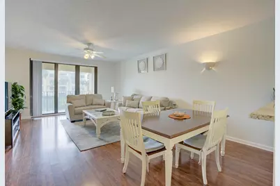 200 Uno Lago Drive #202, Juno Beach, FL 33408 - Photo 8