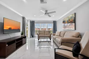 5675 Queen Palm Ct, Delray Beach, FL 33484 - Photo 10