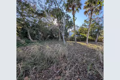 521 SW Halpatiokee Street, Stuart, FL 34994 - Photo 2