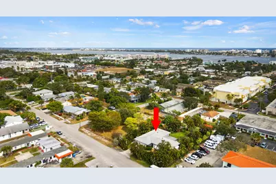 426 N 5 Street, Lantana, FL 33462 - Photo 1