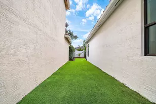 7866 Clay Mica Ct, Delray Beach, FL 33446 - Photo 38