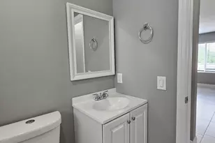 933 W 7th St, Riviera Beach, FL 33404 - Photo 10