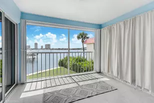 370 Wilma Cir, Riviera Beach, FL 33404 - Photo 10