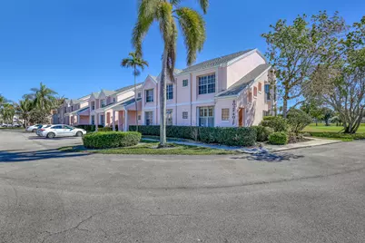 402 Muirfield Court #402d, Jupiter, FL 33458 - Photo 2