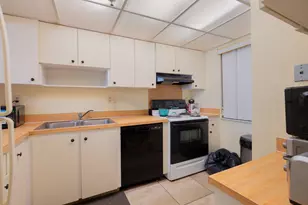 2786 Tennis Club Dr, West Palm Beach, FL 33417 - Photo 8