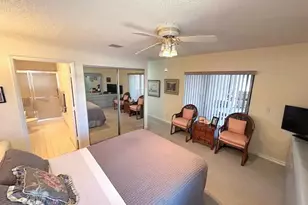 10415 S Circle Lake Dr, Boynton Beach, FL 33437 - Photo 20