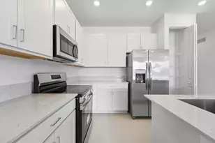 3735 Harborside Ave, Fort Pierce, FL 34946 - Photo 2