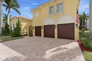 2200 Widener Terrace, Wellington, FL 33414 - Photo 2