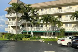 52 Yacht Club Dr, North Palm Beach, FL 33408 - Photo 4