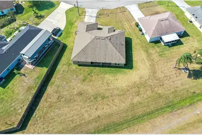 5803 NW Dooley Circle, Port Saint Lucie, FL 34953 - Photo 34