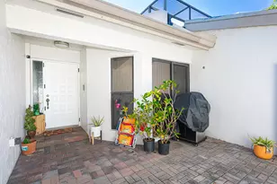 6670 Canary Palm Cir, Boca Raton, FL 33433 - Photo 4