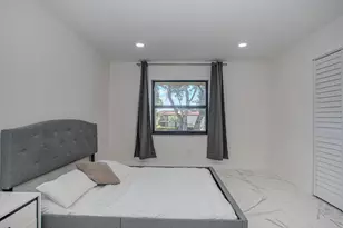 8545 Casa Del Lago, Boca Raton, FL 33433 - Photo 22