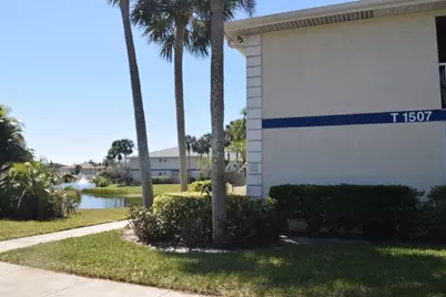 1507 SE Royal Green Circle #T-104, Port Saint Lucie, FL 34952 - Photo 2