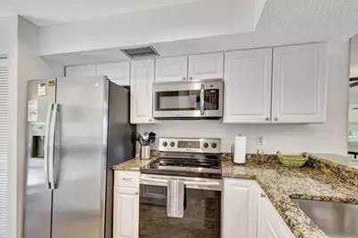 348 Brackenwood Circle, Palm Beach Gardens, FL 33418 - Photo 18