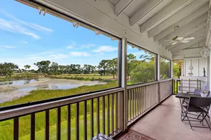 348 Brackenwood Cir, Palm Beach Gardens, FL 33418 - Photo 36