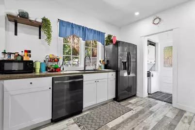 815 Omar Road, West Palm Beach, FL 33405 - Photo 10