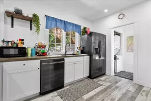 815 Omar Rd, West Palm Beach, FL 33405 - Photo 10