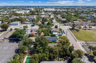 815 Omar Rd, West Palm Beach, FL 33405 - Photo 26