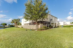 1608 Shaker Circle Circle, Wellington, FL 33414 - Photo 2