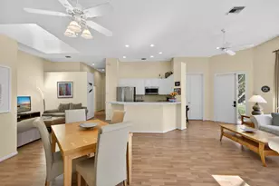 7671 Dahlia Ct, West Palm Beach, FL 33412 - Photo 10