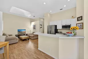 7671 Dahlia Ct, West Palm Beach, FL 33412 - Photo 12
