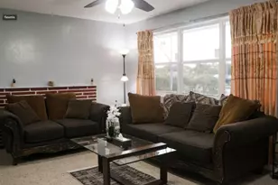 746 Locust St, West Palm Beach, FL 33405 - Photo 6