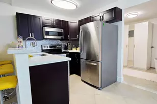 3212 NE 12th St, Pompano Beach, FL 33062 - Photo 14