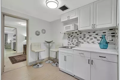 3212 NE 12th Street #201, Pompano Beach, FL 33062 - Photo 28