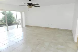 3 Greenway Village N, Royal Palm Beach, FL 33411 - Photo 10