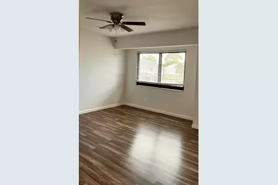 5305 Bayside Drive, Greenacres, FL 33463 - Photo 10