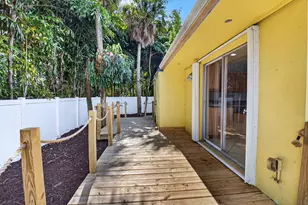 111 SE 7th Ave, Delray Beach, FL 33483 - Photo 16