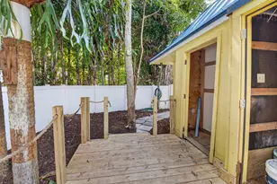 111 SE 7th Ave, Delray Beach, FL 33483 - Photo 16