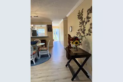 1234 S Lakes End Drive #Apt B, Fort Pierce, FL 34982 - Photo 6