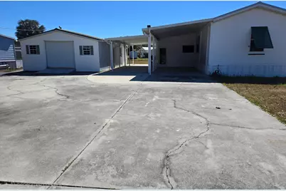 1365 Chobee Loop, Okeechobee, FL 34974 - Photo 2