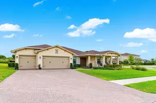 962 Castaway Ct, Loxahatchee, FL 33470 - Photo 2