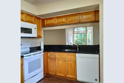 21206 Glenmoor Drive #21206, West Palm Beach, FL 33409 - Photo 2