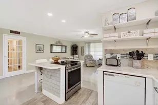 4530 NW 4th St, Delray Beach, FL 33445 - Photo 22