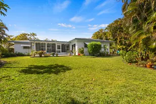 420 N 5th St, Lantana, FL 33462 - Photo 8