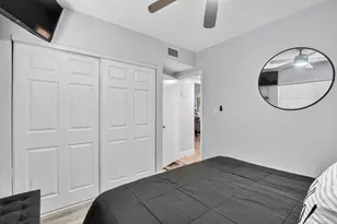 300 NE 20th St, Boca Raton, FL 33431 - Photo 16