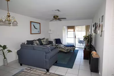 2936 Ashley Drive E #B, West Palm Beach, FL 33415 - Photo 12