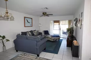 2936 Ashley Dr E, West Palm Beach, FL 33415 - Photo 12