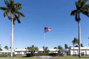 2936 Ashley Dr E, West Palm Beach, FL 33415 - Photo 2