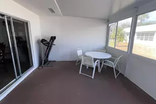 2638 Gately Dr, West Palm Beach, FL 33415 - Photo 14