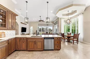 8880 S Kendale Cir, Lake Worth, FL 33467 - Photo 12