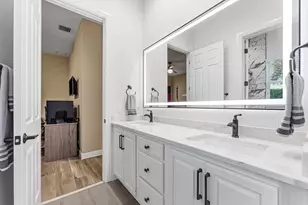 8880 S Kendale Cir, Lake Worth, FL 33467 - Photo 36