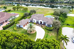 8880 S Kendale Cir, Lake Worth, FL 33467 - Photo 44