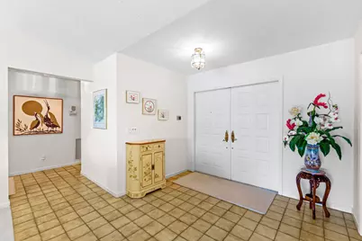 2330 SW 23rd Cranbrook Drive, Boynton Beach, FL 33436 - Photo 4