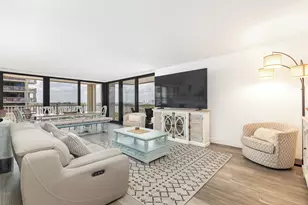 5480 N Ocean Dr, Riviera Beach, FL 33404 - Photo 2