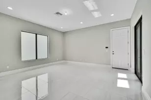 9081 Chauvet Wy, Boca Raton, FL 33496 - Photo 10